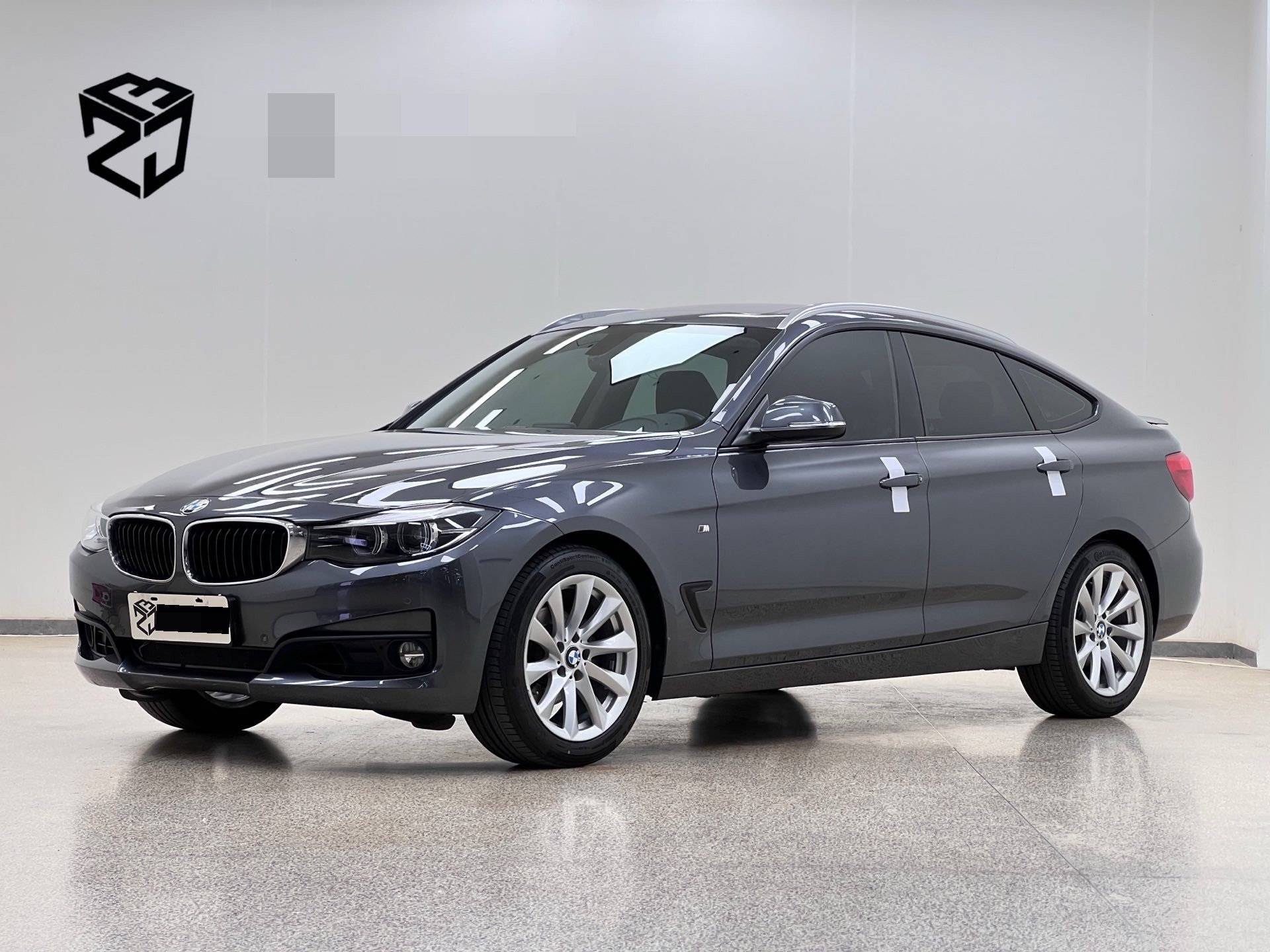 BMW 3 Series GT 2019 BMW 3 Series GT 2019 car image