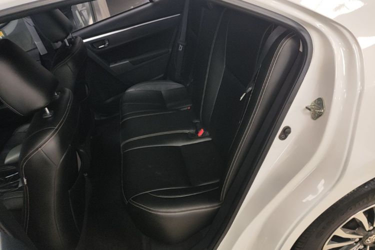 Toyota Corolla 2019 #17 Toyota Corolla 2019 car image #17