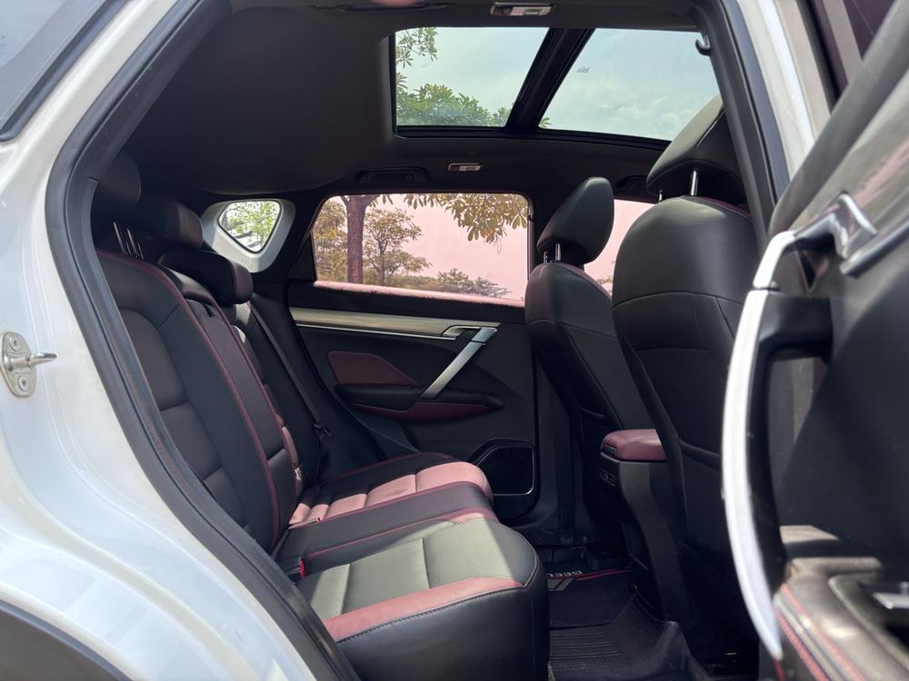GEELY Coolray 2019 car image #23