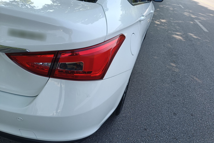 Chery Arrizo 5 2022 imagen de coche #8