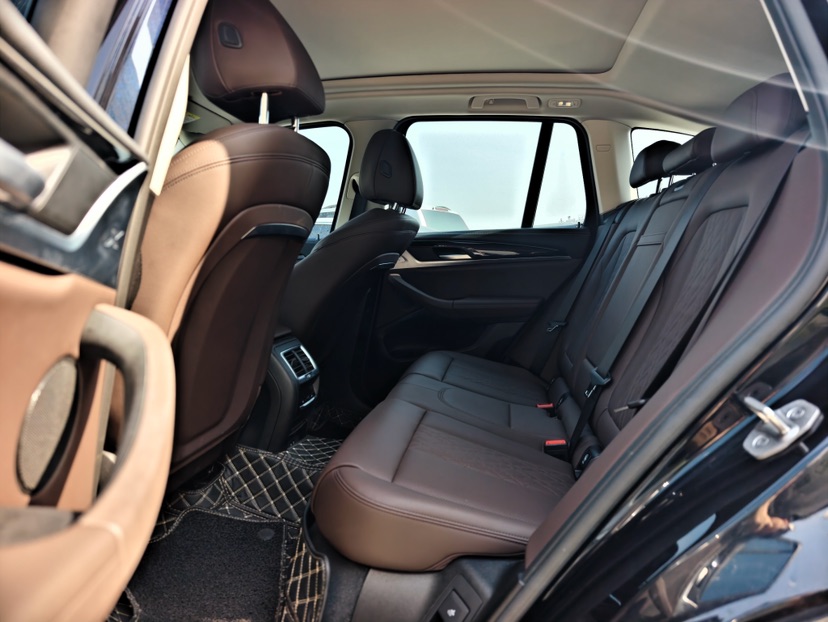 BMW iX3 2022 imagen de coche #8