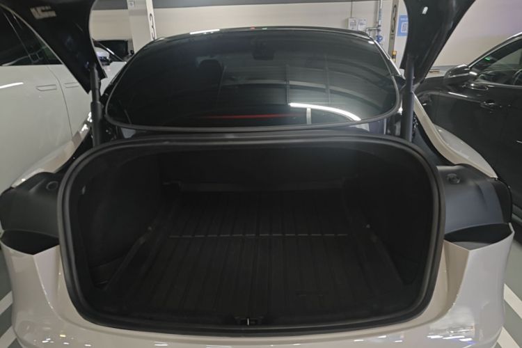 Tesla Model 3 2024 #30 Tesla Model 3 2024 car image #30