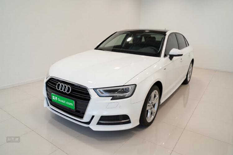 Audi A3 2019 car image #2