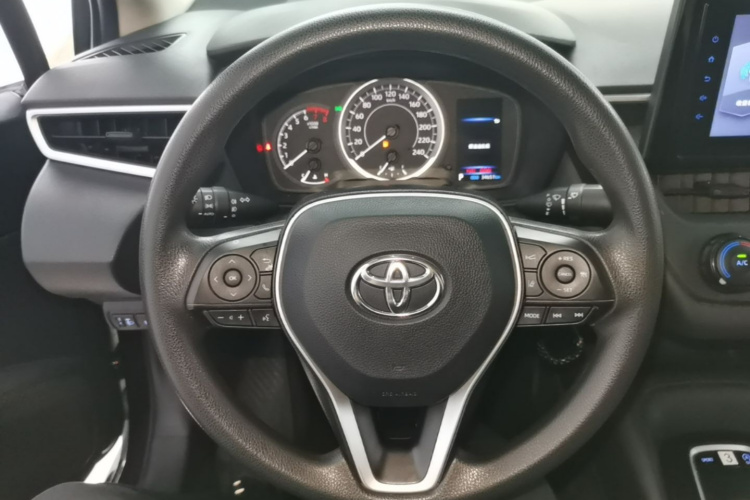 Toyota Corolla 2020 car image #11