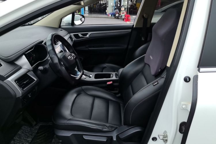 GEELY Emgrand GS 2020 #15 GEELY Emgrand GS 2020 car image #15