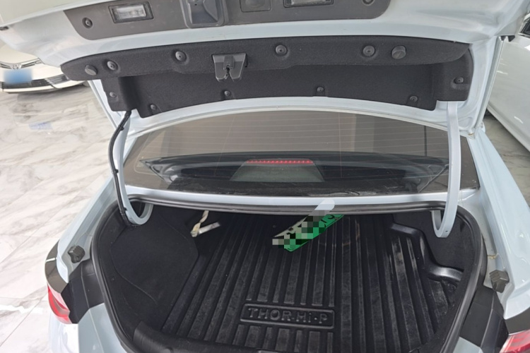 GEELY Emgrand L HiP 2022 صورة سيارة #19