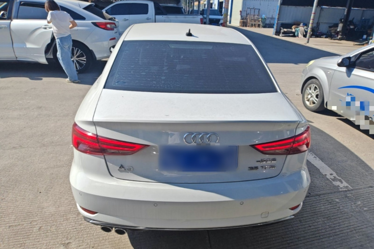 Audi A3 2019 imagen de coche #6