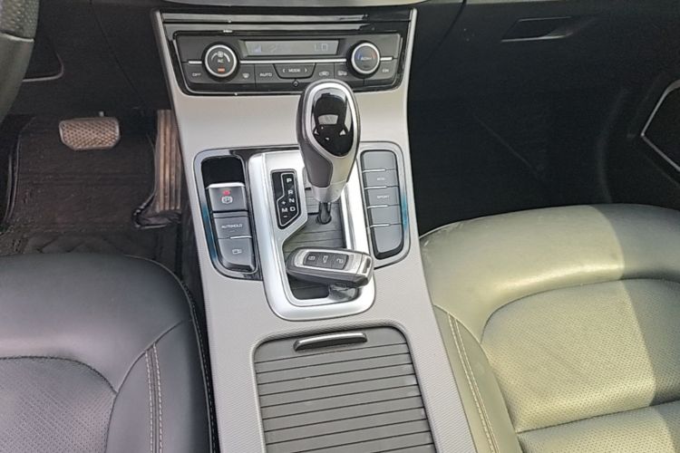 GEELY Emgrand GL 2019 car image #14