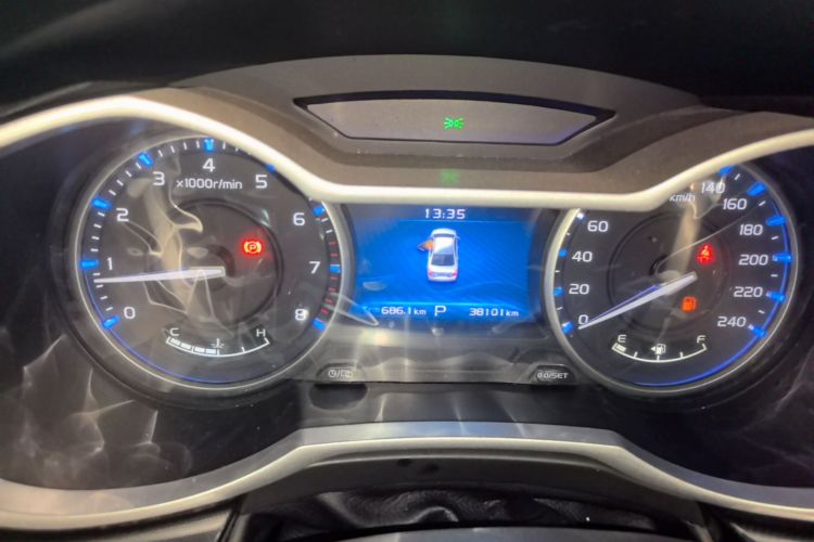 GEELY Emgrand 2016 #12 GEELY Emgrand 2016 car image #12