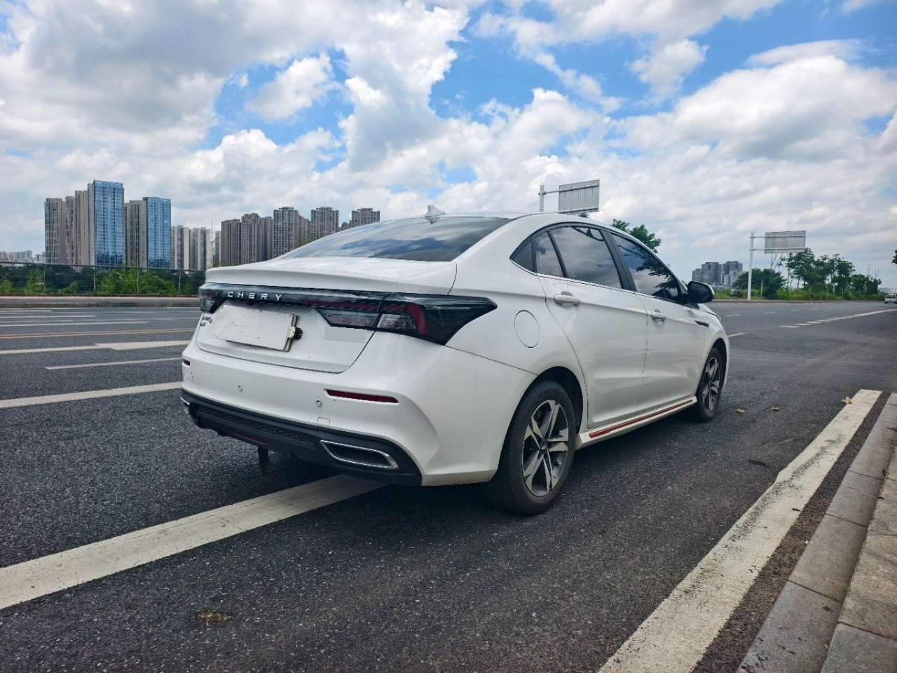Chery Arrizo 5 Plus 2024 imagen de coche #5