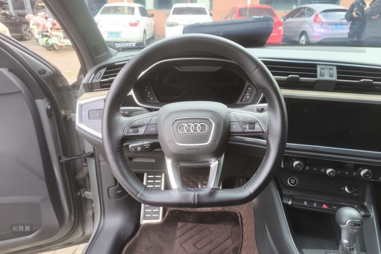 Audi Q3 2024 #12 Audi Q3 2024 car image #12
