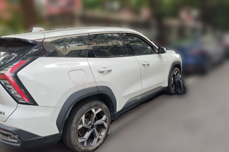 GEELY Boyue L 2023 immagine di auto #7