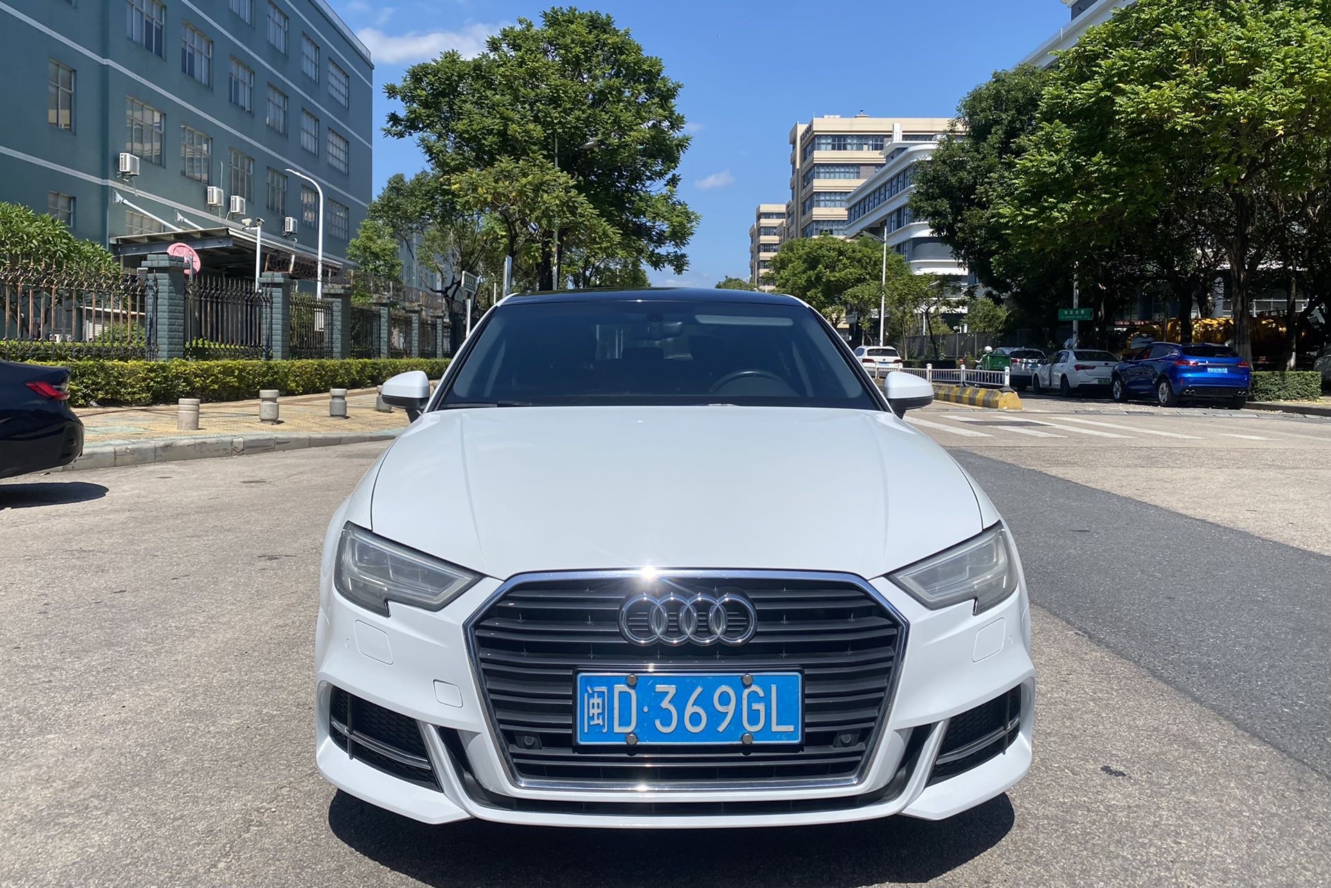 Audi A3 2019 car image #2
