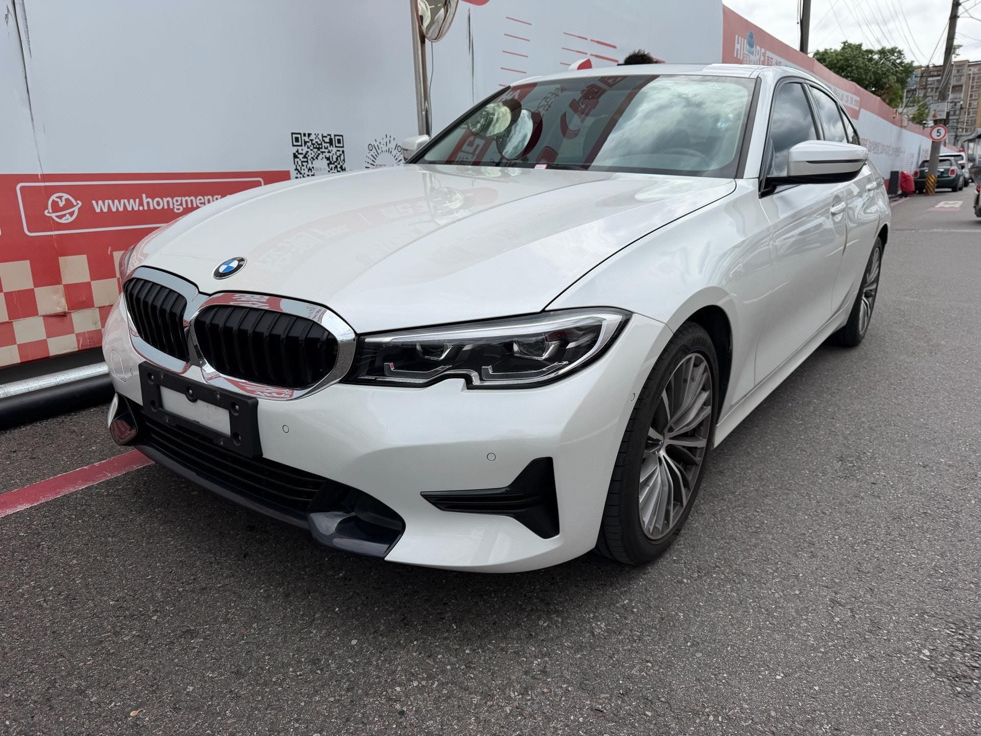 BMW 3 Series 2020 car image 