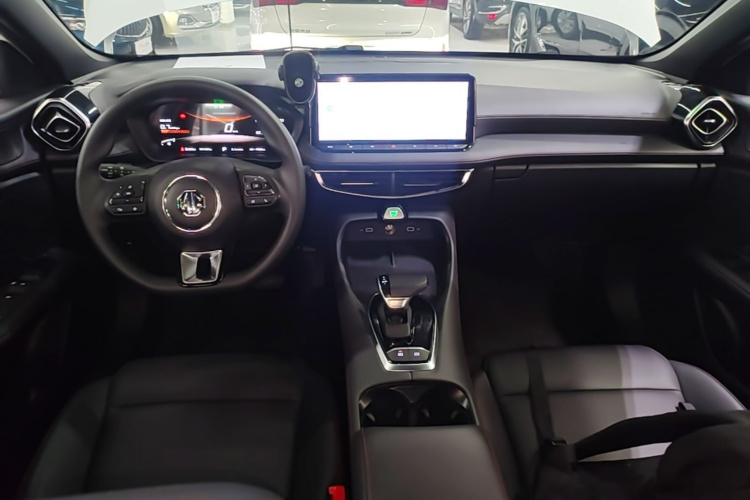 MG 5 2025 #10 MG 5 2025 imagen de coche #10
