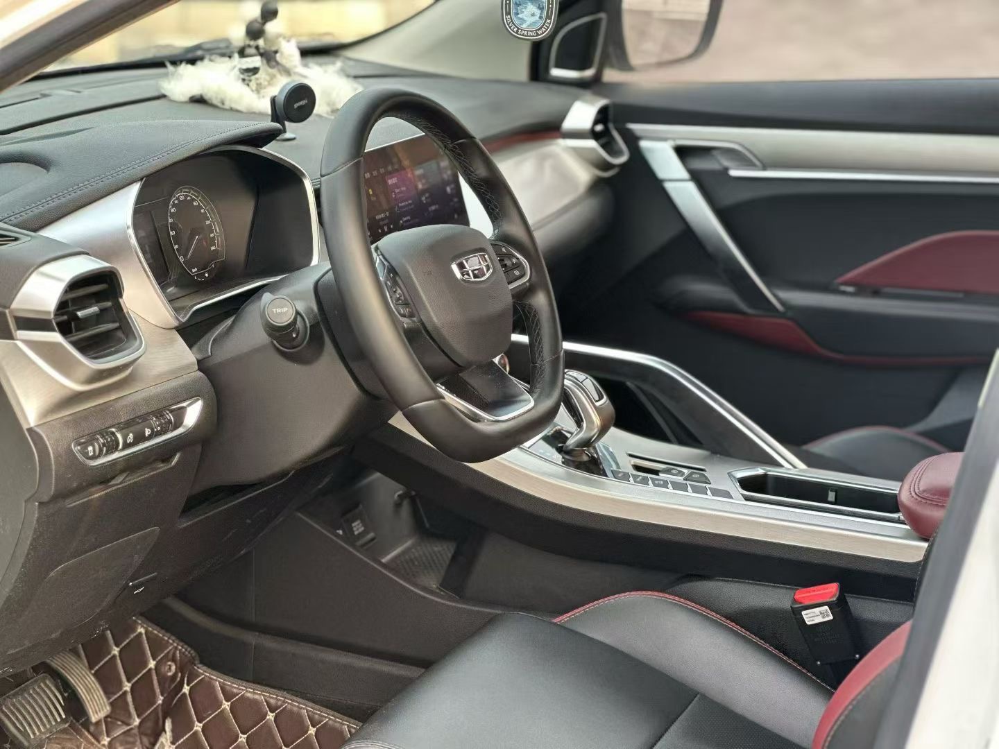 GEELY Coolray 2021 #4 GEELY Coolray 2021 car image #4