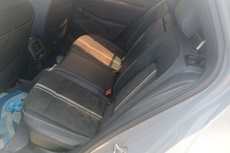 Volkswagen Golf 2020 imagen de coche #17