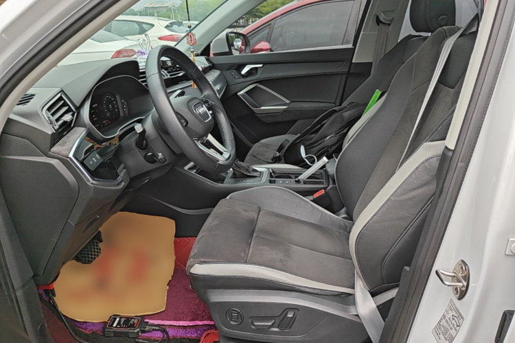 Audi Q3 2019 #15 Audi Q3 2019 car image #15