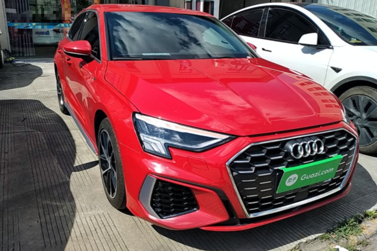 Audi A3 2021 صورة سيارة #3