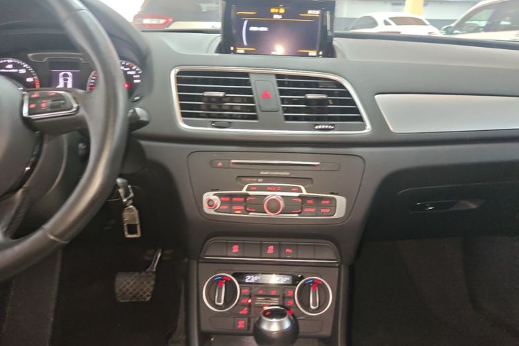 Audi Q3 2017 #13 Audi Q3 2017 immagine di auto #13