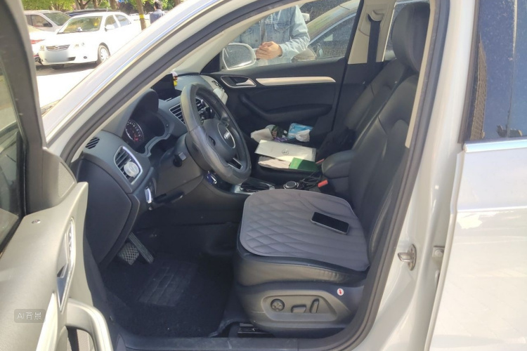 Audi Q3 2015 #12 Audi Q3 2015 car image #12