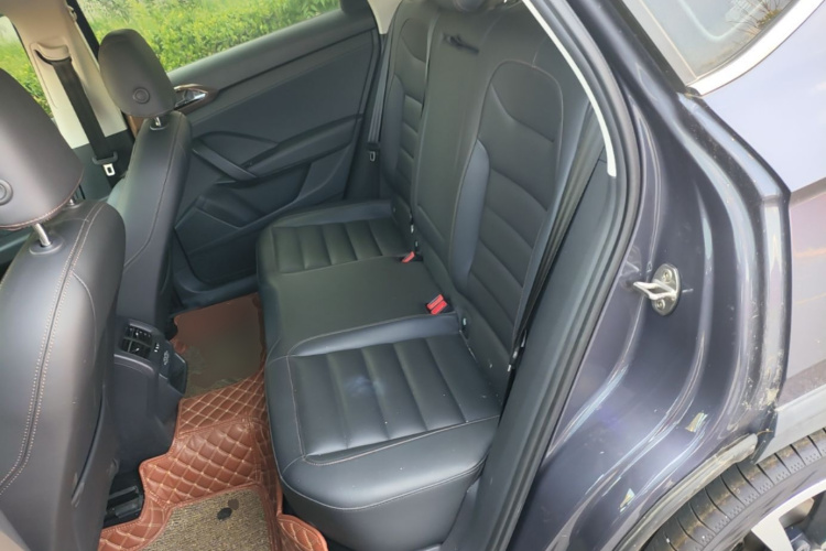 Volkswagen Tharu 2019 #17 Volkswagen Tharu 2019 car image #17