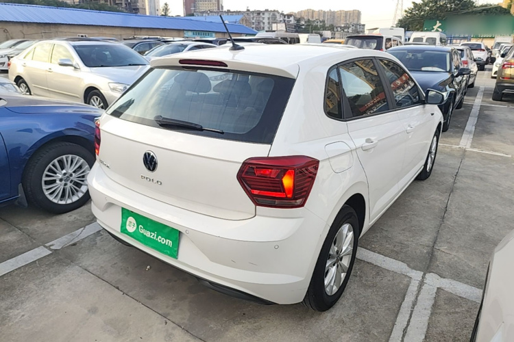 Volkswagen Polo 2021 #7 Volkswagen Polo 2021 صورة سيارة #7