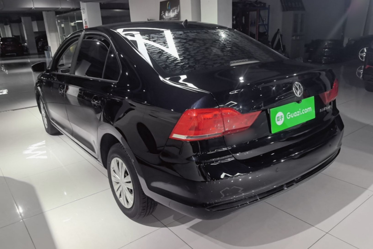 Volkswagen Santana 2021 immagine di auto #5