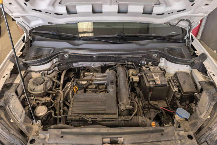 Volkswagen Tharu 2020 car image #20
