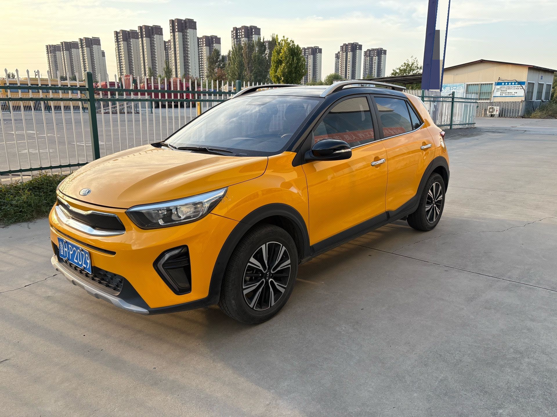 Kia KX1 2020 car image 
