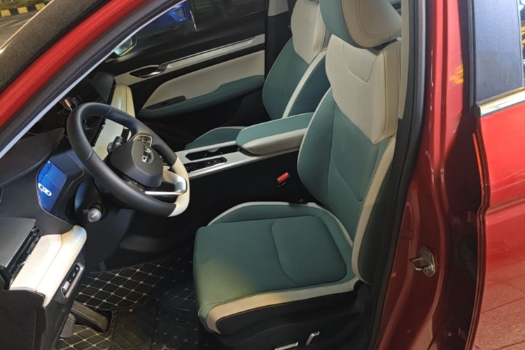 GEELY Emgrand L HiP 2022 #15 GEELY Emgrand L HiP 2022 car image #15