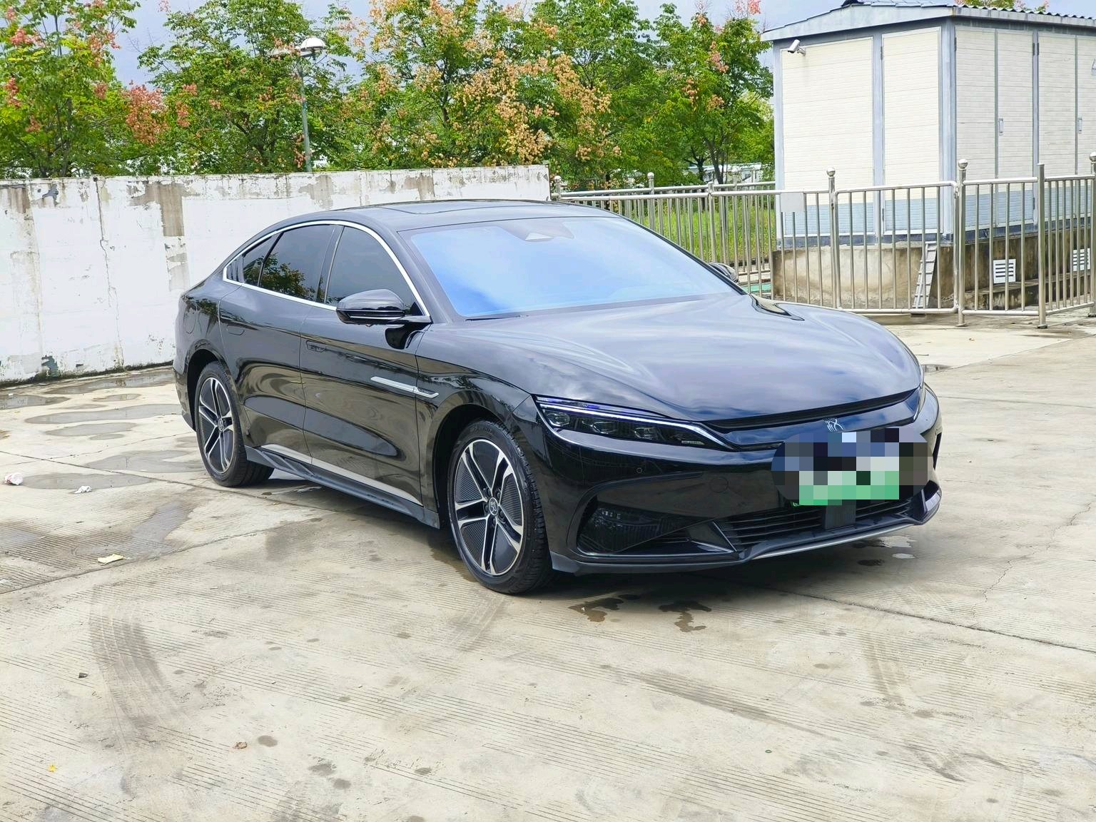 BYD Han 2024 image de voiture #3