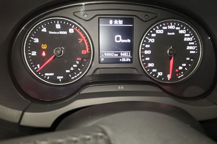 Audi A3 2019 car image #16