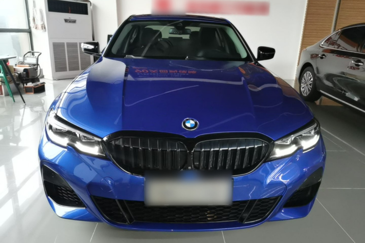 BMW 3 Series 2021 car image #3