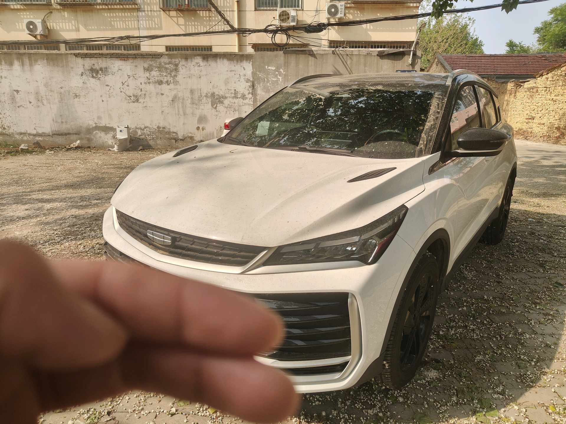 GEELY Coolray 2025 car image 