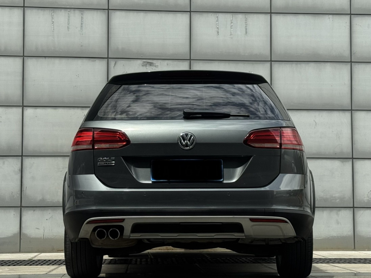 Volkswagen Golf (Imported) 2019 #8 Volkswagen Golf (Imported) 2019 car image #8