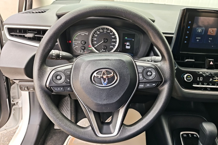 Toyota Corolla 2023 car image #11