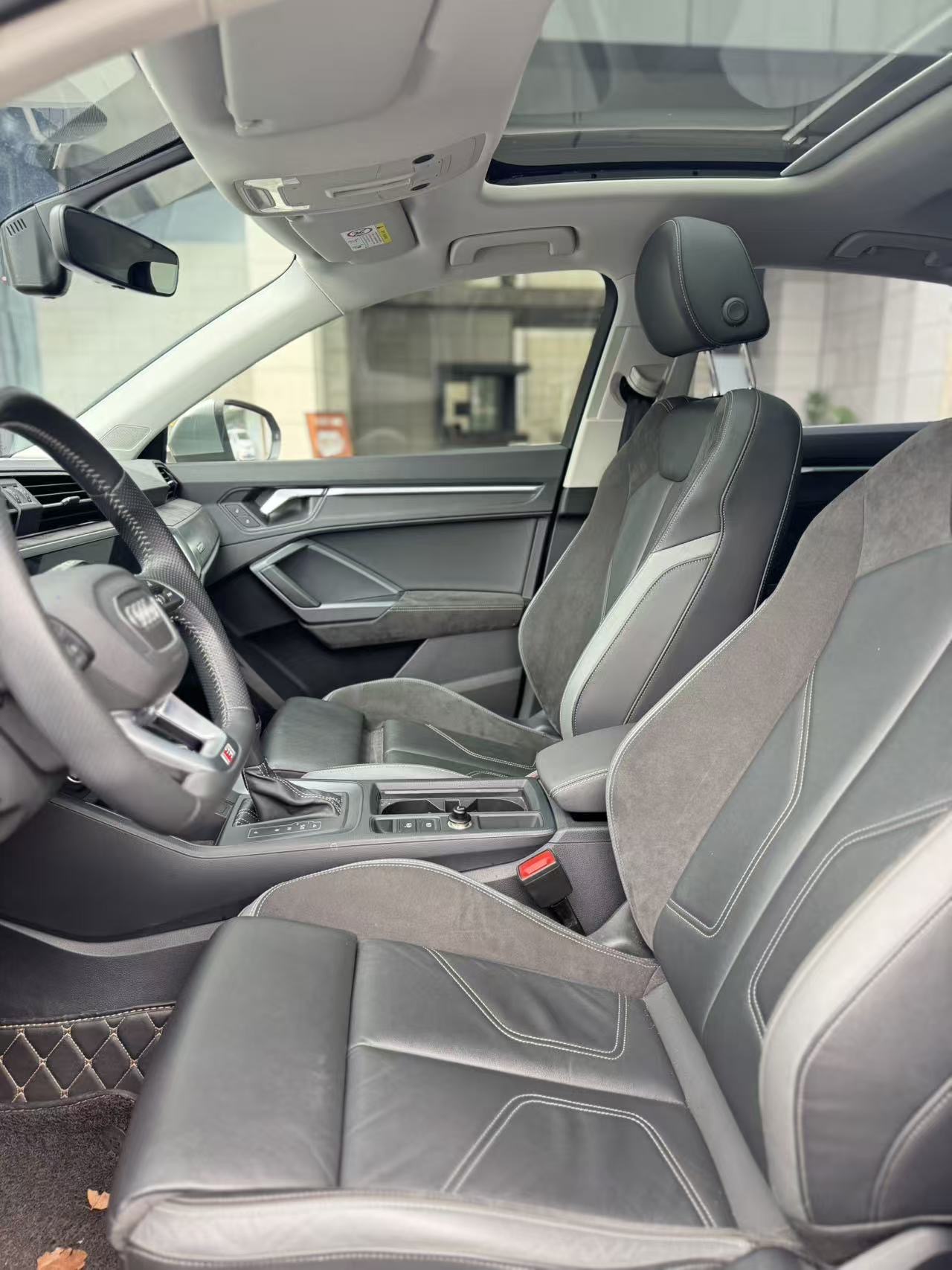Audi Q3 Sportback 2021 car image #3