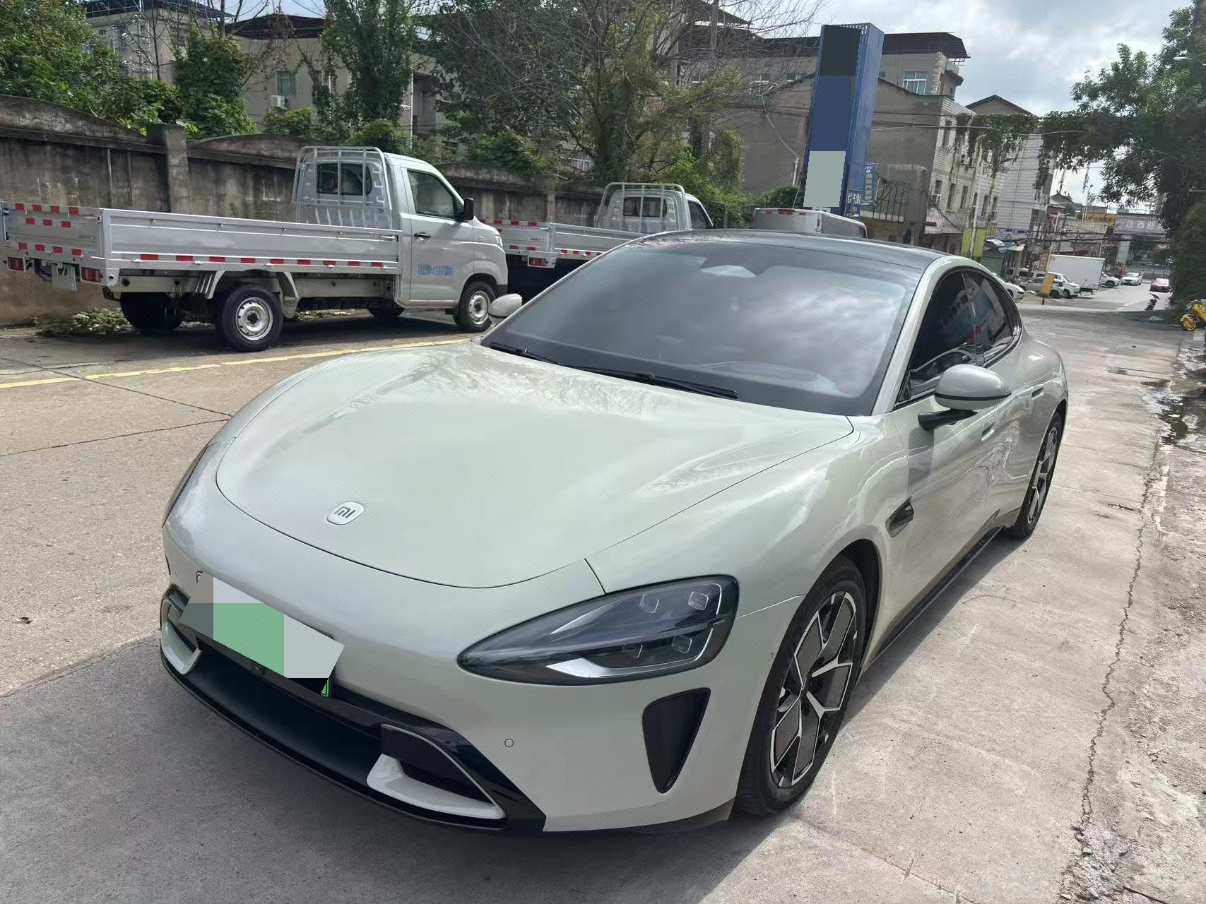 MI SU7 2025 car image 