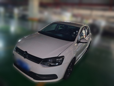 Volkswagen Polo 2016 car image 