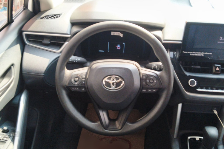 Toyota Corolla Cross 2026 صورة سيارة #12