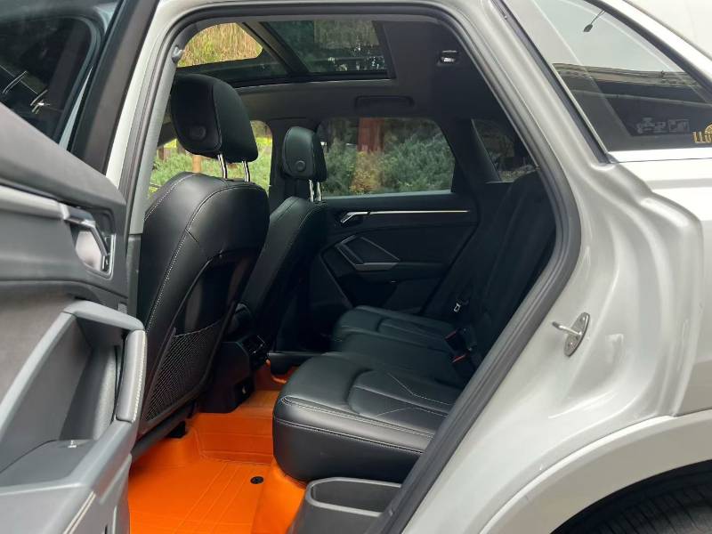 Audi Q3 2024 immagine di auto #6