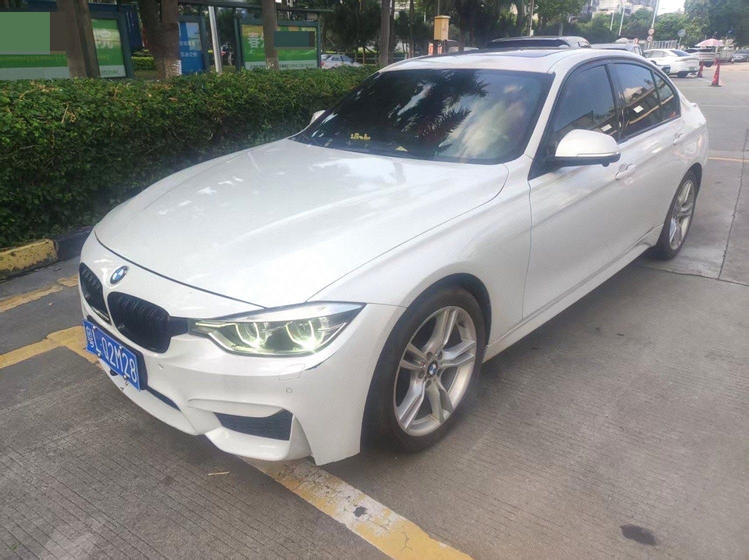BMW 3 Series 2018 car image 