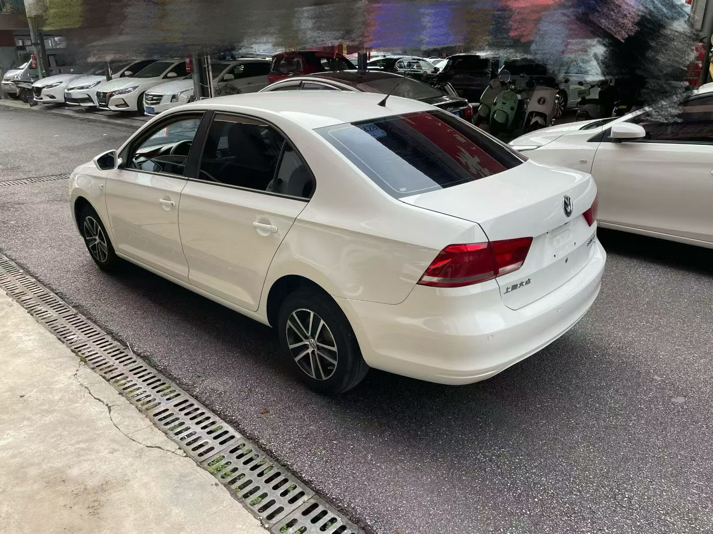 Volkswagen Santana 2015 car image #5