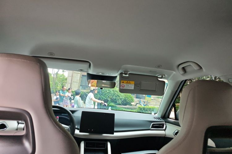 BYD YuanUP 2026 #16 BYD YuanUP 2026 car image #16