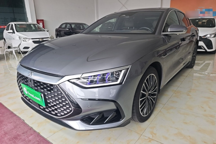 BYD Han 2022 car image #2