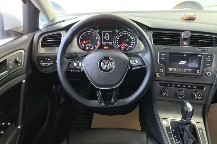 Volkswagen Golf 2015 #11 Volkswagen Golf 2015 car image #11