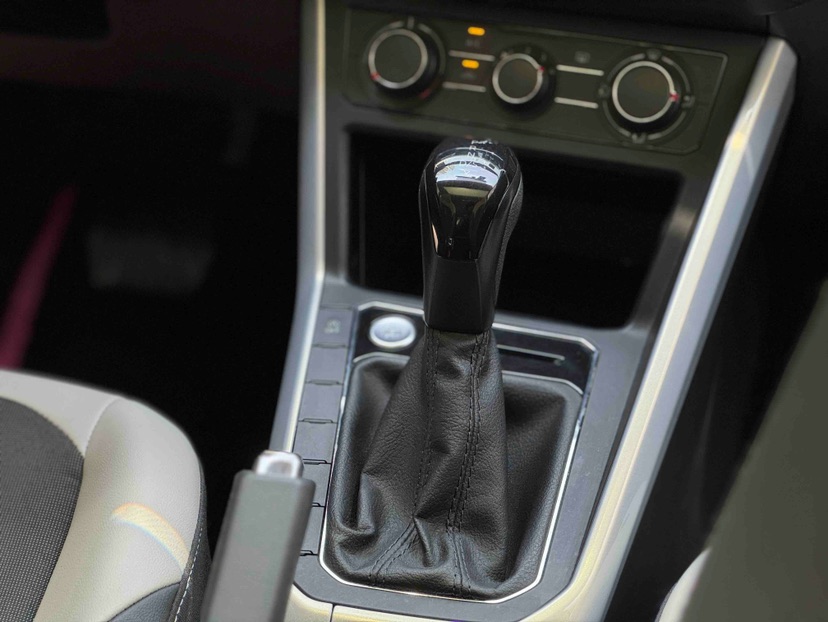 Volkswagen Polo 2023 car image #8