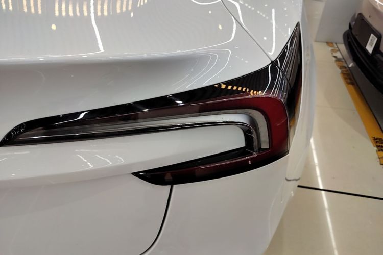 Tesla Model 3 2024 #8 Tesla Model 3 2024 immagine di auto #8