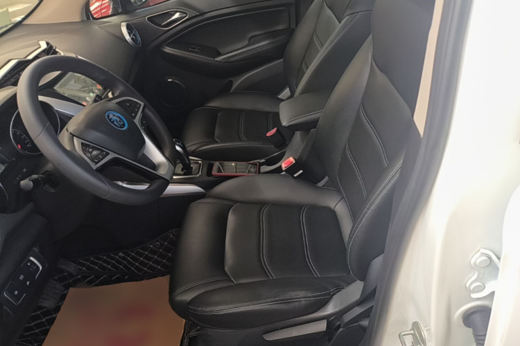 BYD Yuan New Energy 2019 #15 BYD Yuan New Energy 2019 car image #15